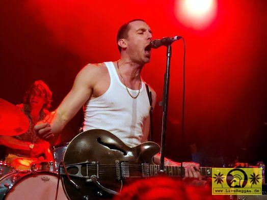 Miles Kane (UK)